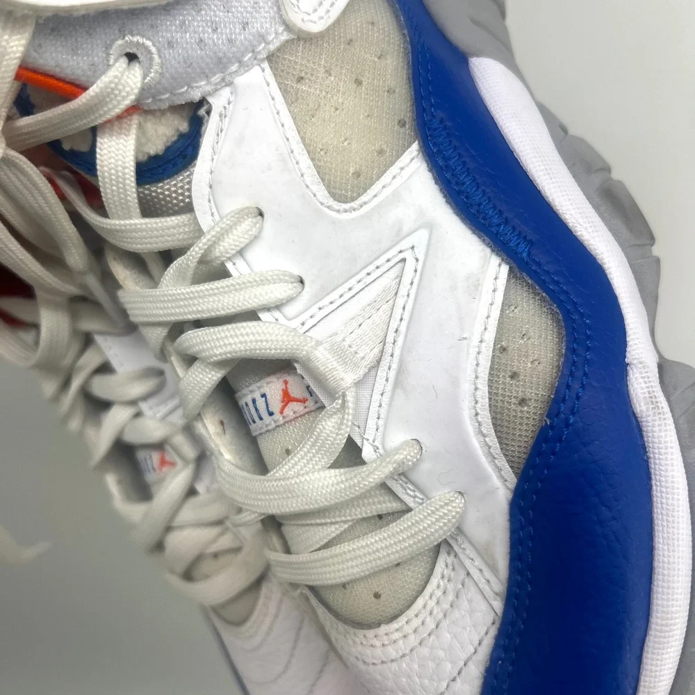 Nike minor scuffs